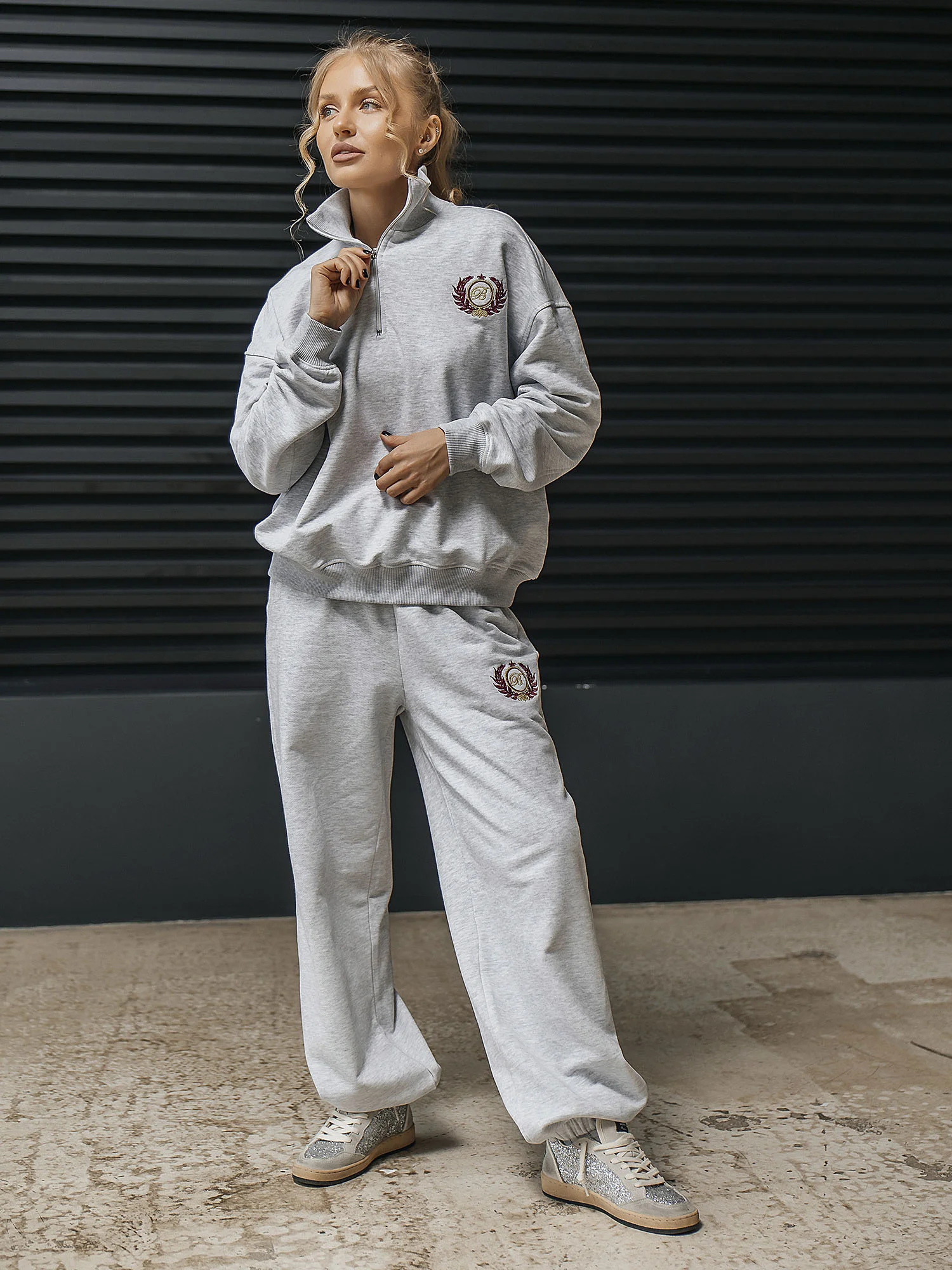 Костюм спортивный для девочки (толстовка и брюки) (FBD 003)