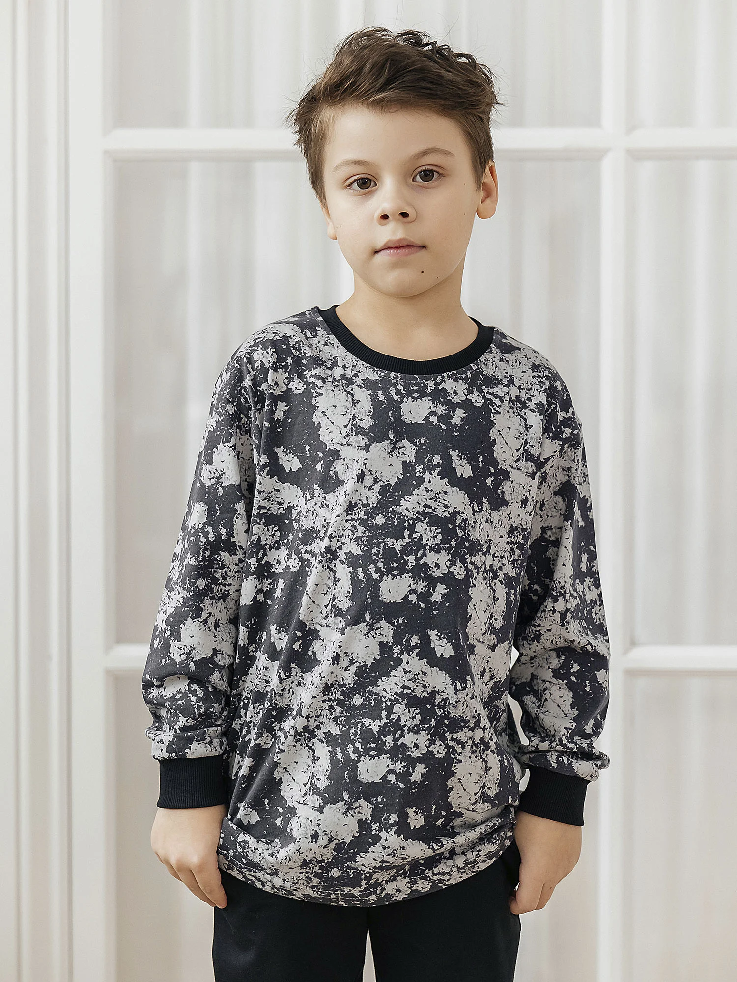 Комплект для мальчика футболка с длинным рукавом брюки (FBP_075)