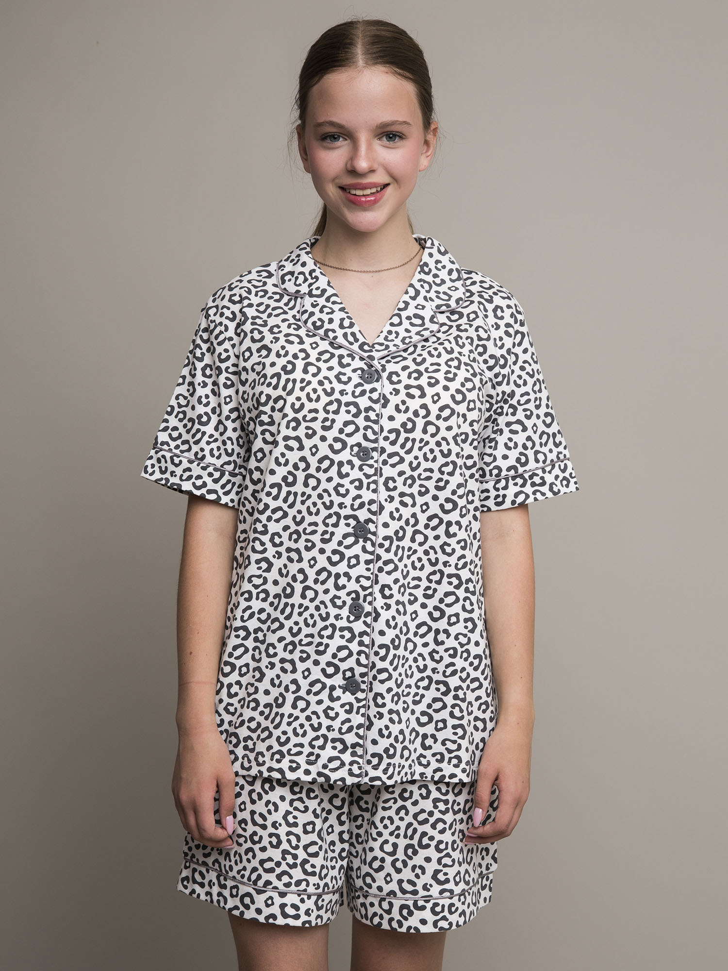 Комплект для девочки (футболка короткий рукав шорты) (005_ОП25)