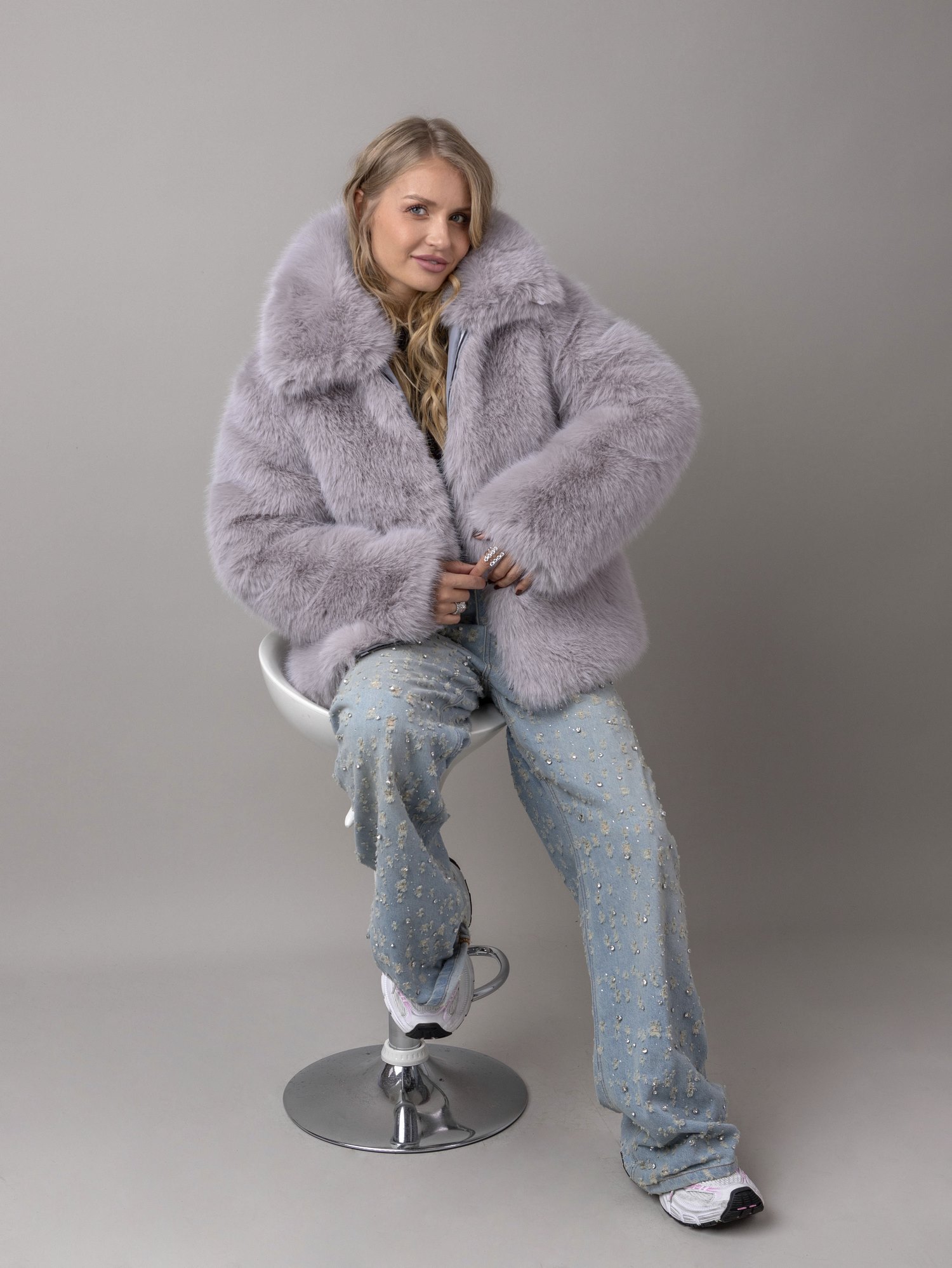 Шуба Шарли (824-25о)