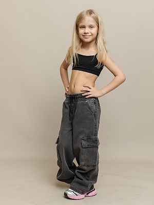 В трусиках девочки Нижнее белье для девочек | batik