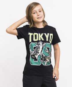 Футболки и толстовки для мальчиков